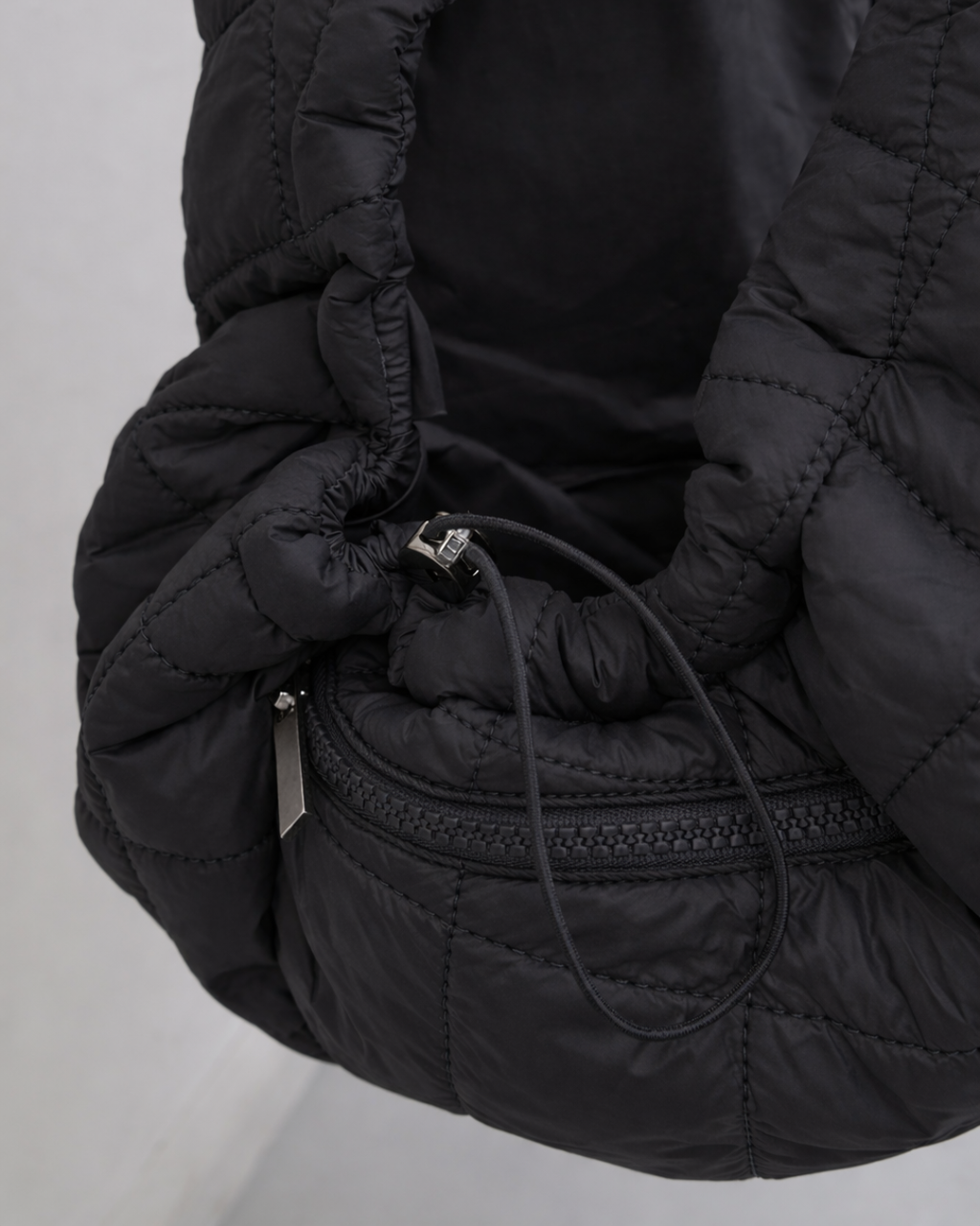 The Bob Carrier | Black