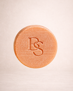 Bob & Scottie Velvet Oudh hondenshampoo bar - warme oudh geur voor een verzorgde hondenvacht